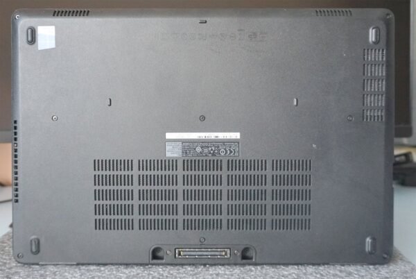 Dell e5570 - Image 2