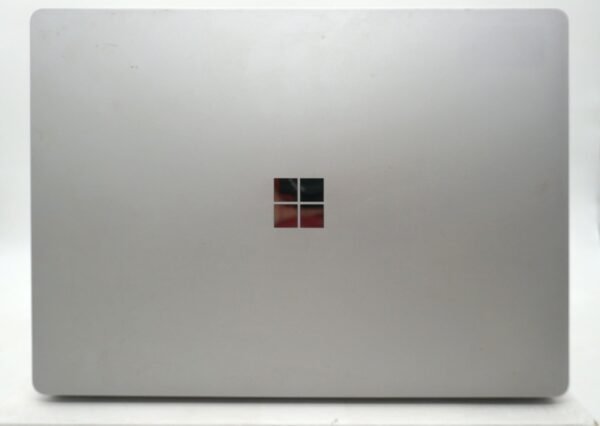 Microsoft Surface book - Image 5