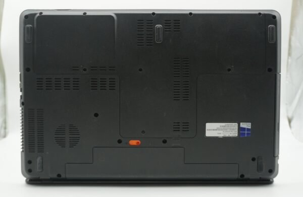Acer Trvavelmate P273 - Image 3